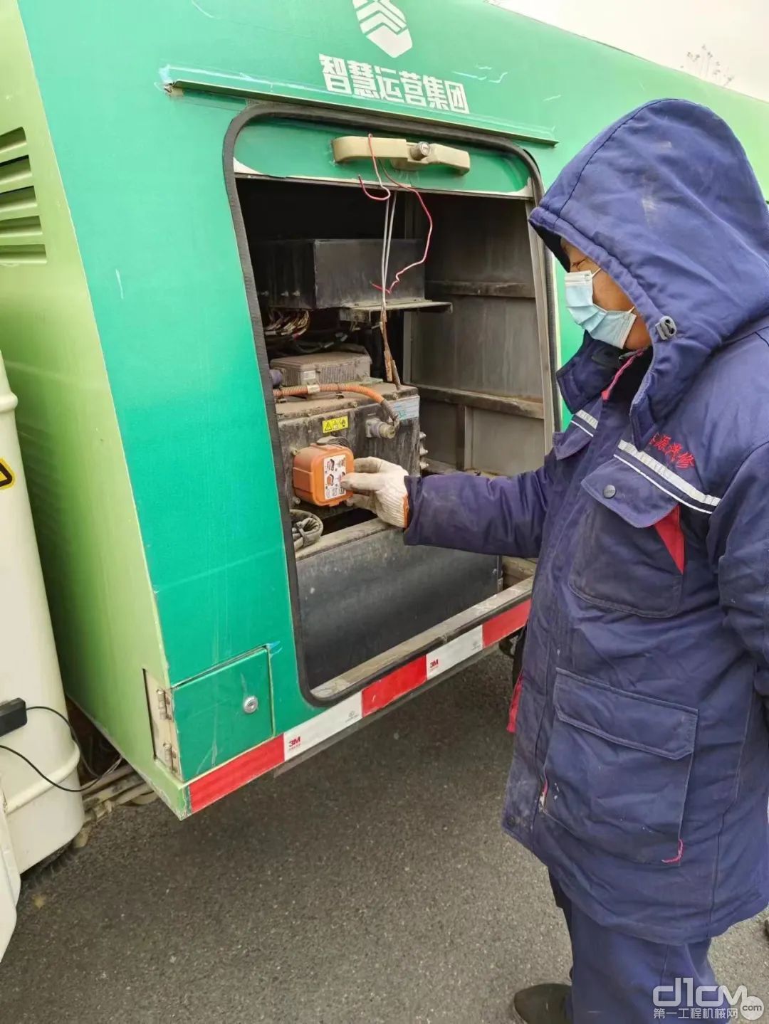 亲勤倍至,全程信赖:宇通环卫暖阳过冬服务活动圆满结束 2.jpg