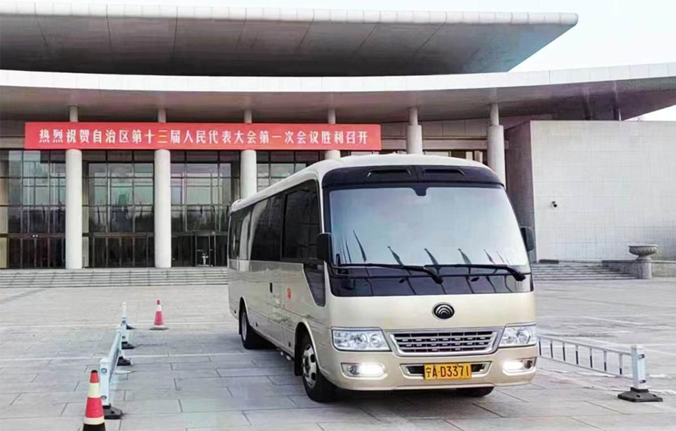 吹响2023奋进号角，宇通T7实力护航省级两会