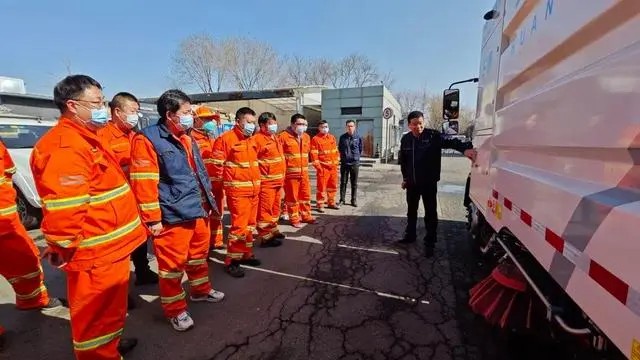 全国“两会”正式开幕,宇通环卫服务保障活动正在进行时 3.jpg