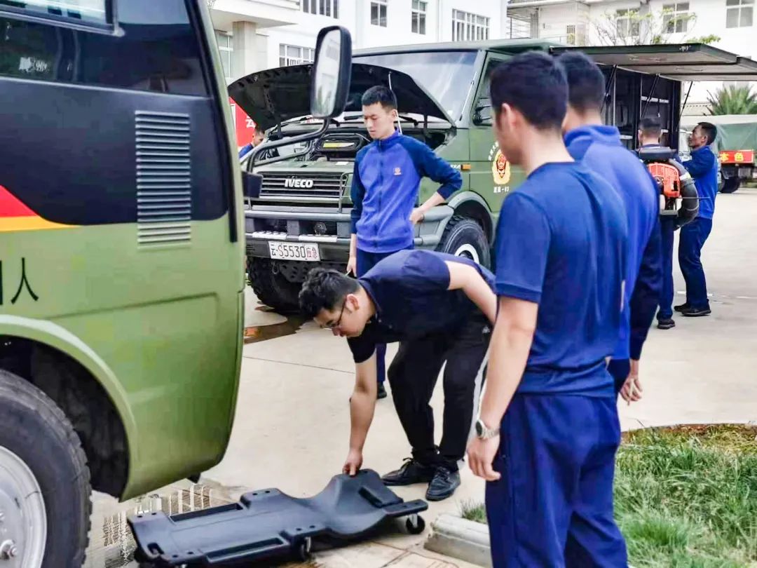 “应急使命·2023”丽江站启动,宇通专用车先行护航! 17.jpg