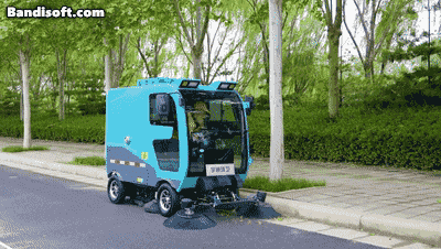机械VS人力,宇通环卫小型环卫设备挑战传统人工作业 6.gif