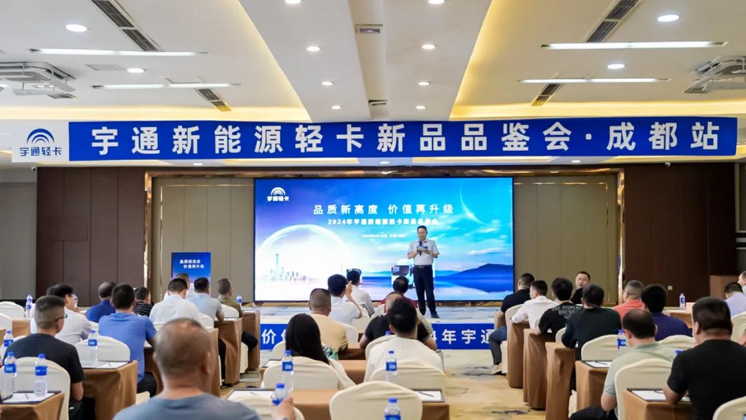 致富经|月入2万+，这位卡友分享了自己的赚钱秘籍！