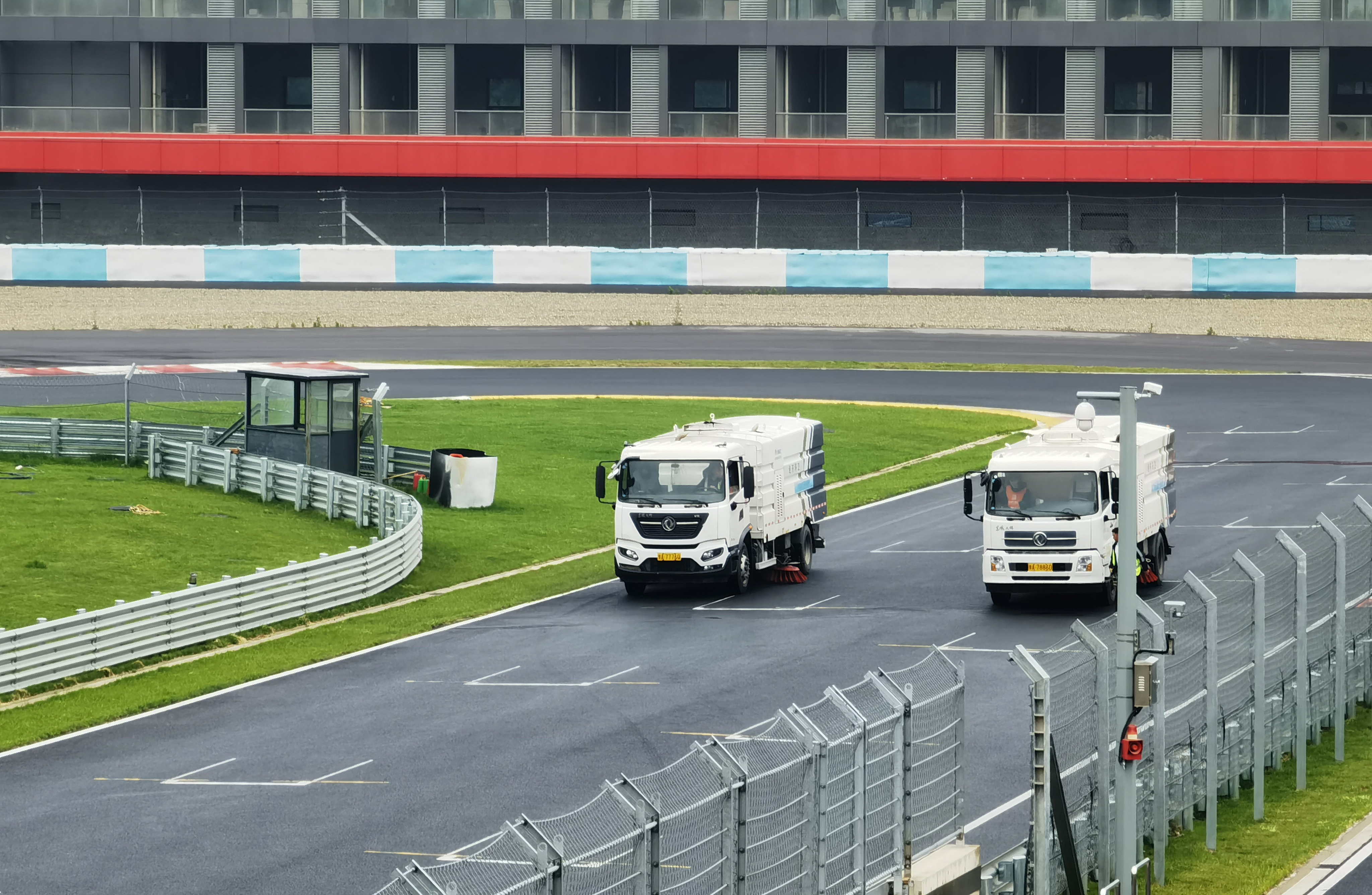 护航赛事┃傲蓝得环境全程护航2024逐路中原赛车节