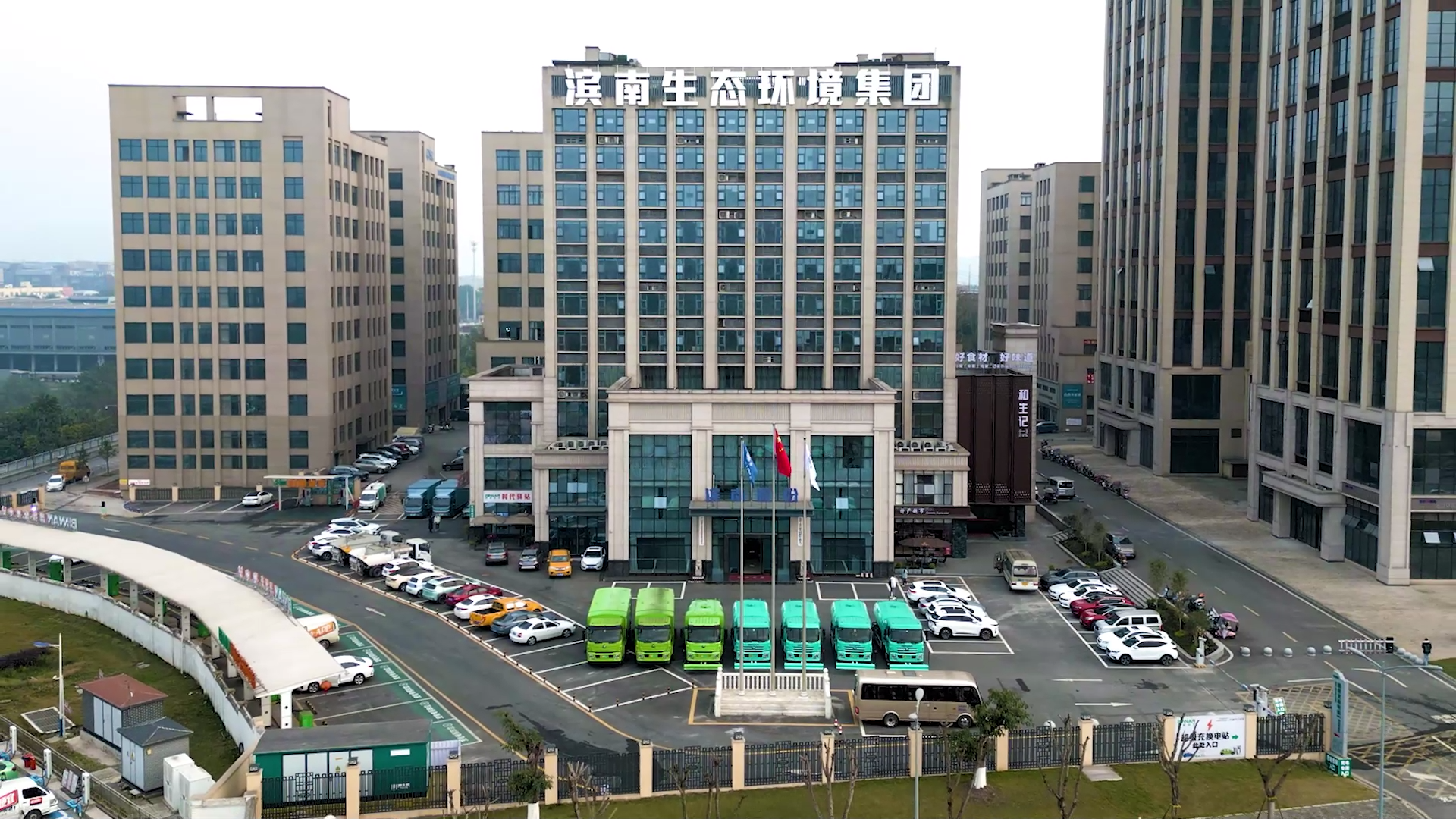 绿变重庆，电动先锋┃宇通环卫为“山城”再添新绿