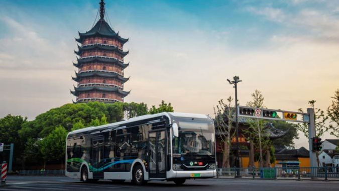 宇通客车发布2023年度业绩预告，全年实现客车销售36518辆