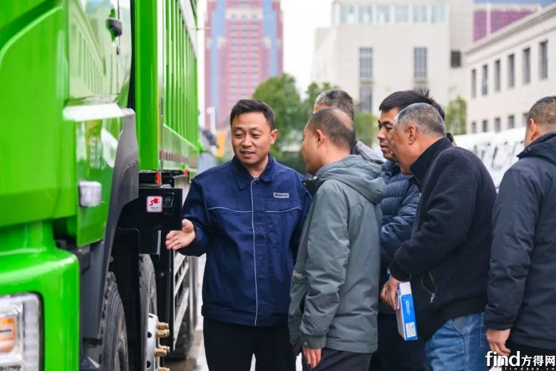 百城交付 | 宇通新能源自卸车批量交付石家庄，共启绿色运输新篇章 宇通新能源重卡