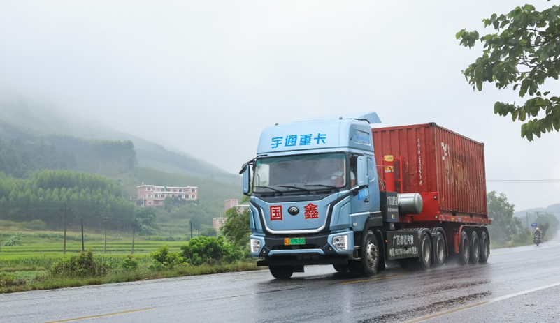 宇通重卡在全国首条长距离电动重卡线路成功运营！