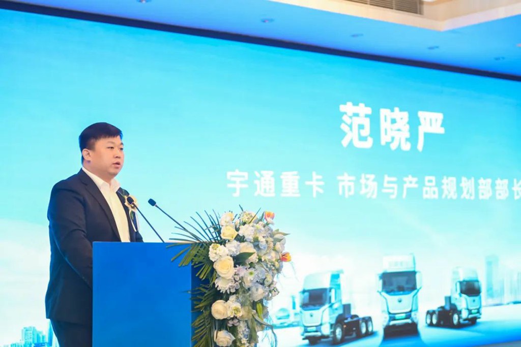 宇通重卡百万公里俱乐部落地郑州，吹响重卡节能大赛号角！