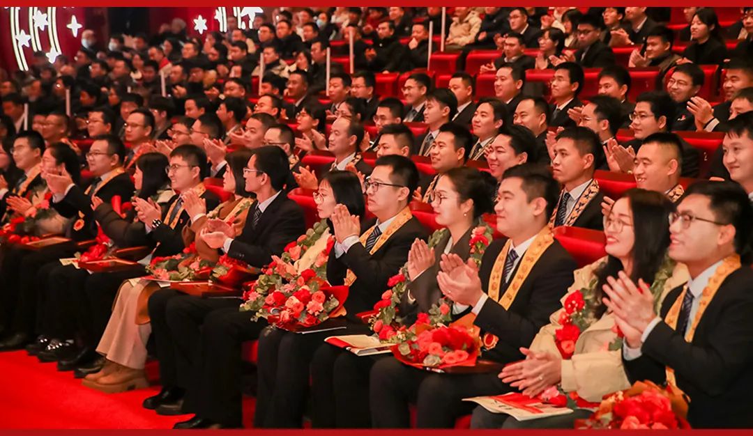 “宇”榜样同行！宇通集团隆重召开2023年度总结表彰大会