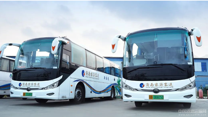 宇通助力三亚新国通打造全国最长纯电旅游专线