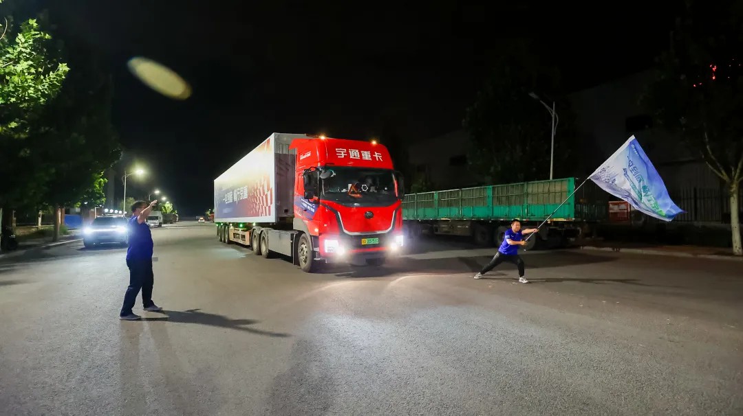 实力见证！十吨新能源重卡成功挑战330公里场景续航！