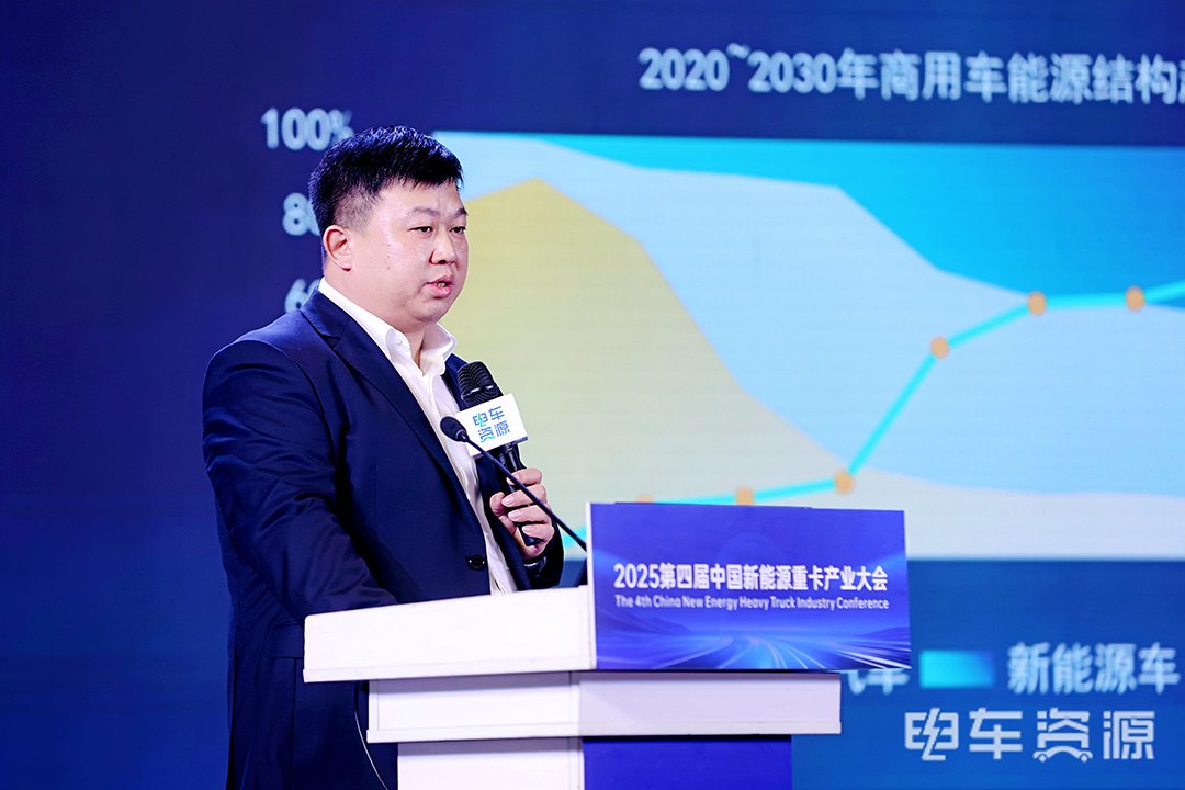 实力见证 | 荣获“绿卡奖”背后：宇通重卡如何用更高价值赢得用户青睐？
