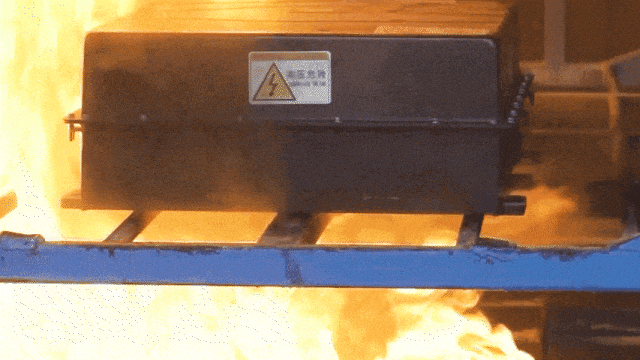 热血启航，智创未来 | 宇通献血车整体解决方案亮相第八届“全国血站管理大会”