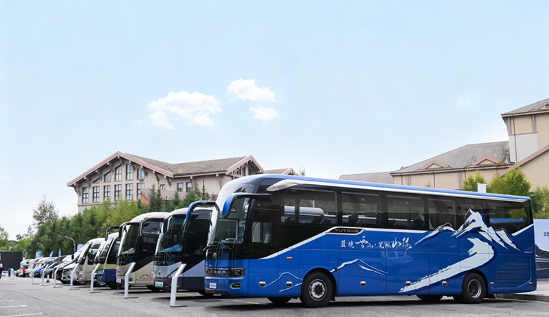 高品质驱动，全矩阵赋能！宇通为2025旅游出行大会增辉添彩
