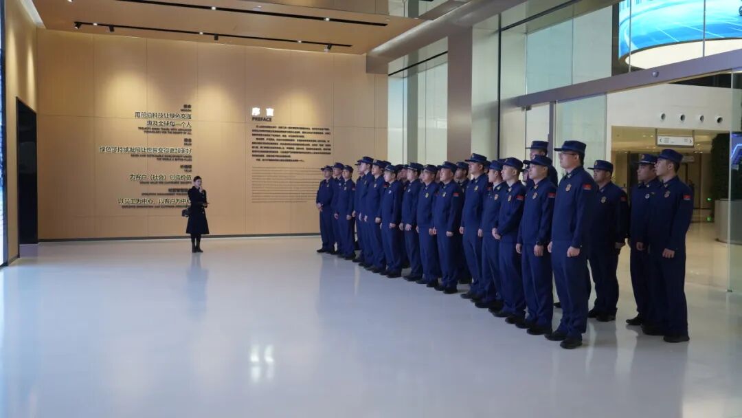 深化队企协作 共筑实战本领 | 南京市消防救援支队走进宇通专用车开展技术交流