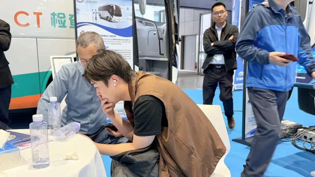 宇通医疗车亮相上海国际医博会，实力诠释移动医疗新价值