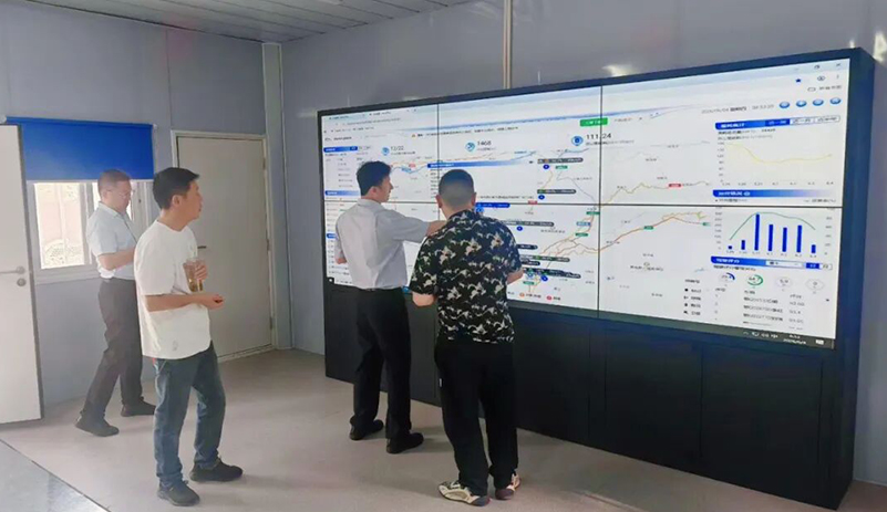 宇⁺直服｜凌晨四点半跟车护航！宇通重卡为车队跑出节能新收益