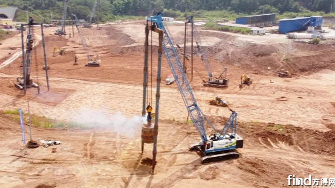 全球首台电动强夯机正式开工，基建狂魔再添施工利器