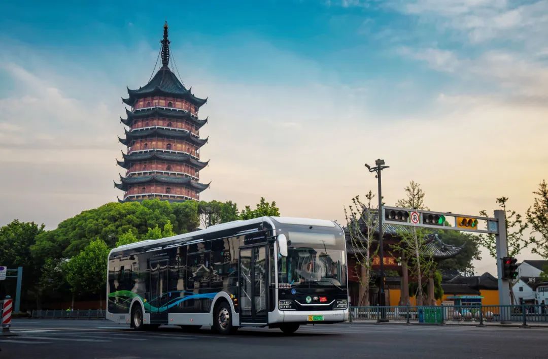 2023公共交通行业发展研讨会召开！宇光E10 MAX全国首秀