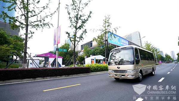 亚运会“中国智造”元素尽显 宇通这款车型如何成功“破圈”? 亚运会“中国智造”元素尽显 宇通这款车型如何成功“破圈”?