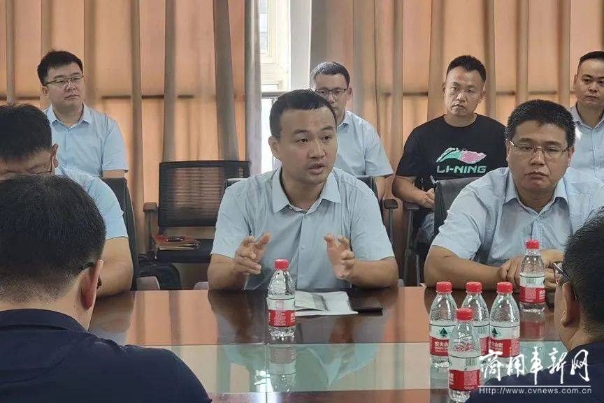 客户至上,法士特技术营销团队走进宇通 客户至上,法士特技术营销团队走进宇通