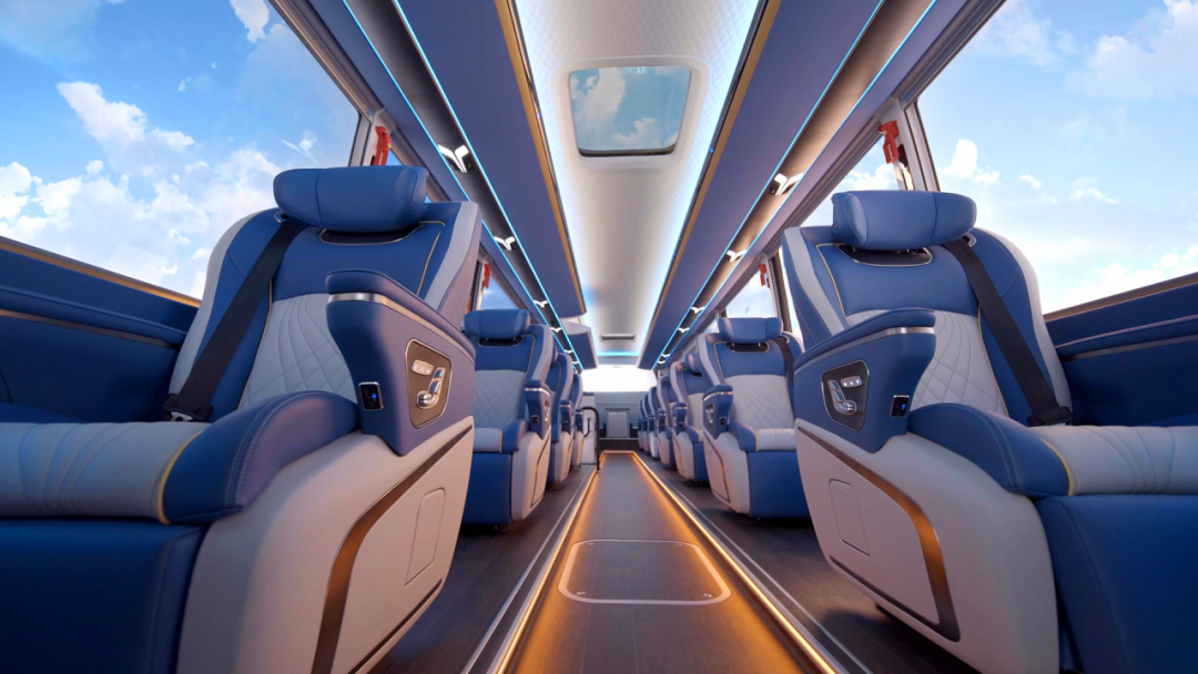 荣膺“高端出行价值典范”称号!宇通天域S12获行业认可 图片