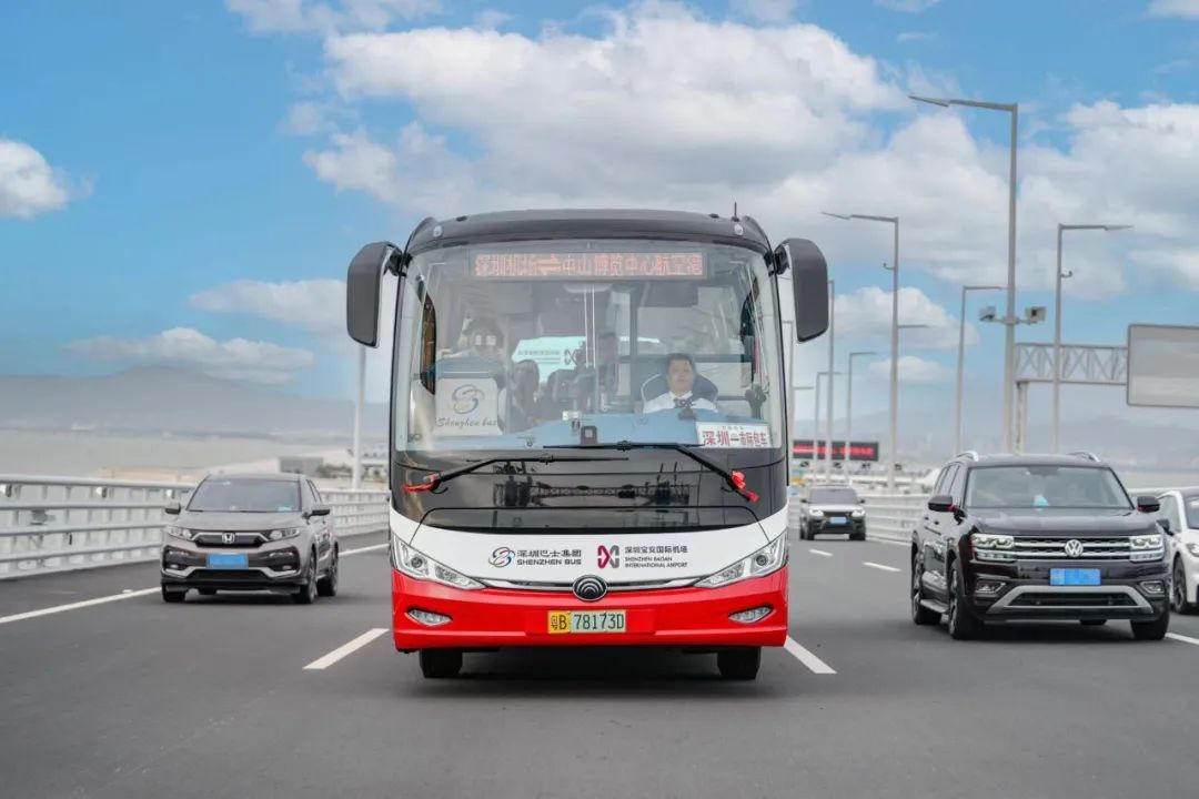 超级工程深中通道今日通车！宇通首航领跑