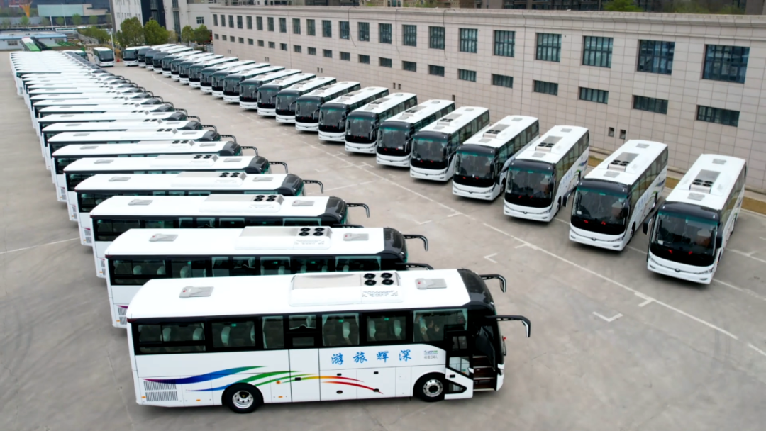 客车霸榜、轻卡前三！宇通新能源商用车4月成绩单来了