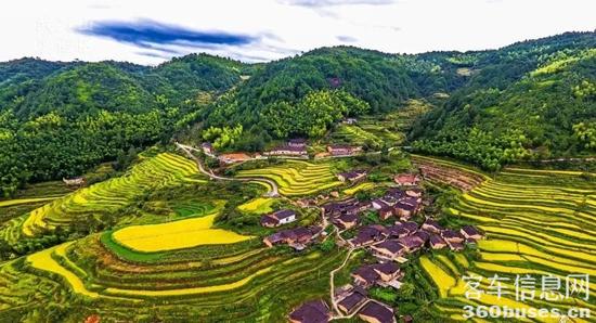 1696833971397014.jpg 和宇通一起打卡祖国壮美河山