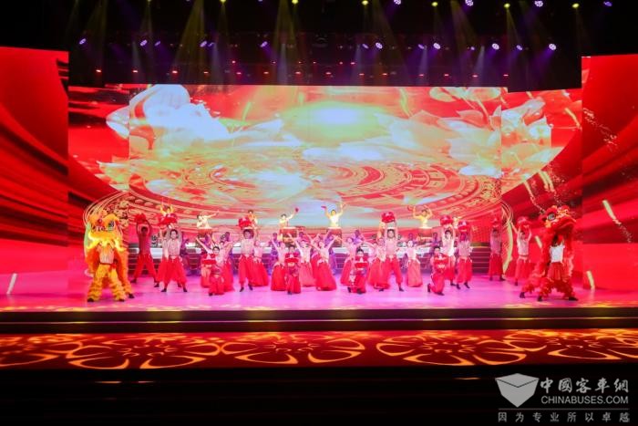 歌舞飞扬 使命召唤 宇通集团职工文艺汇演精彩上演