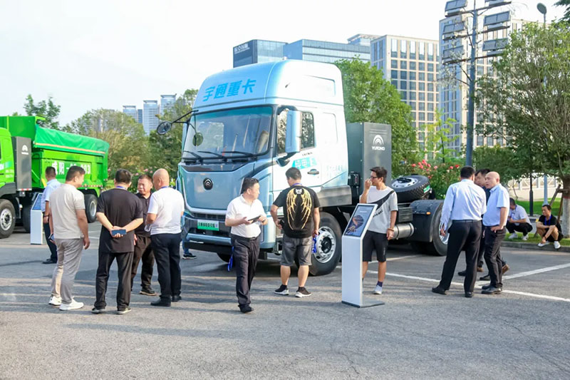 实力见证 共聚西安、共鉴价值,宇通重卡为绿色发展“加电”! 实力见证 共聚西安、共鉴价值,宇通重卡为绿色发展“加电”!