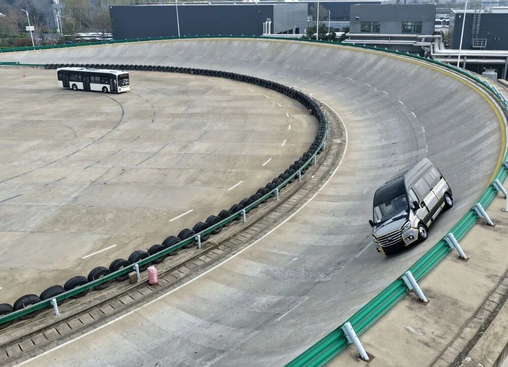 这里的客车，何以驶向全球？