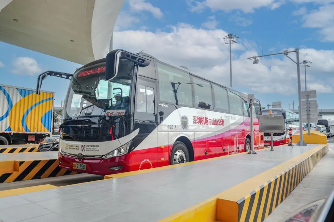超级工程深中通道今日通车！宇通首航领跑