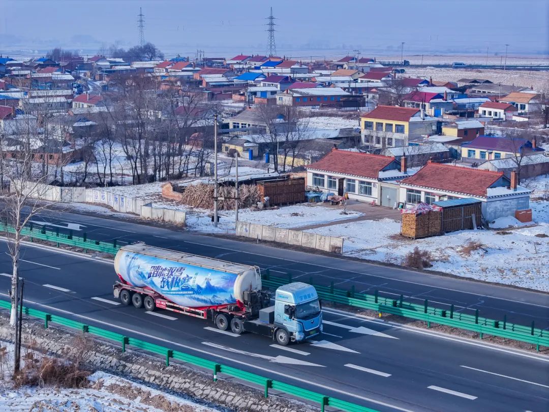 平均每公里电耗1.58度!全国首个600度电牵引车极寒续航成绩来了 平均每公里电耗1.58度!全国首个600度电牵引车极寒续航成绩来了