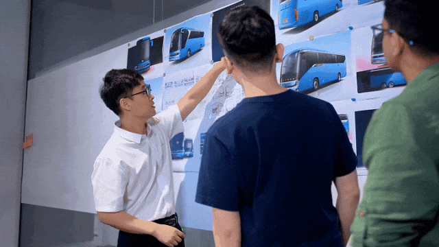 东方美学再获世界认可!宇通天域S12荣获国际CMF设计奖 图片