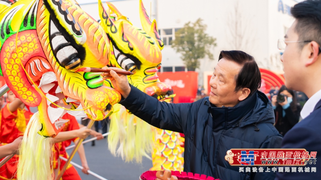宇通集团开工大吉！乘“龙”之势，再赴新程