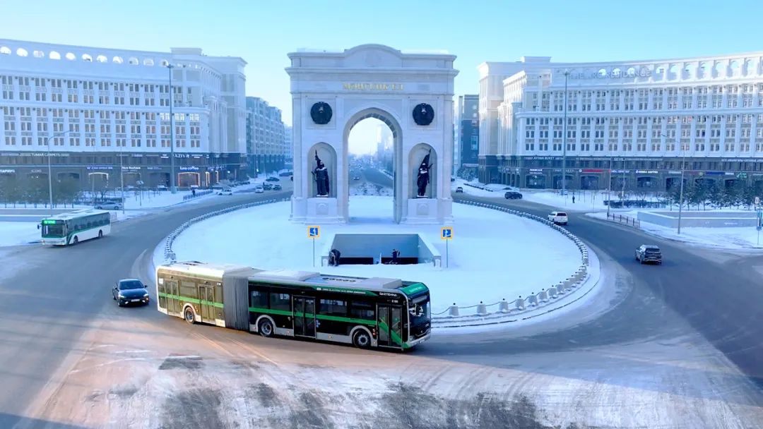 -25℃！374km极限续航！宇通E18PRO哈萨克斯坦战极寒