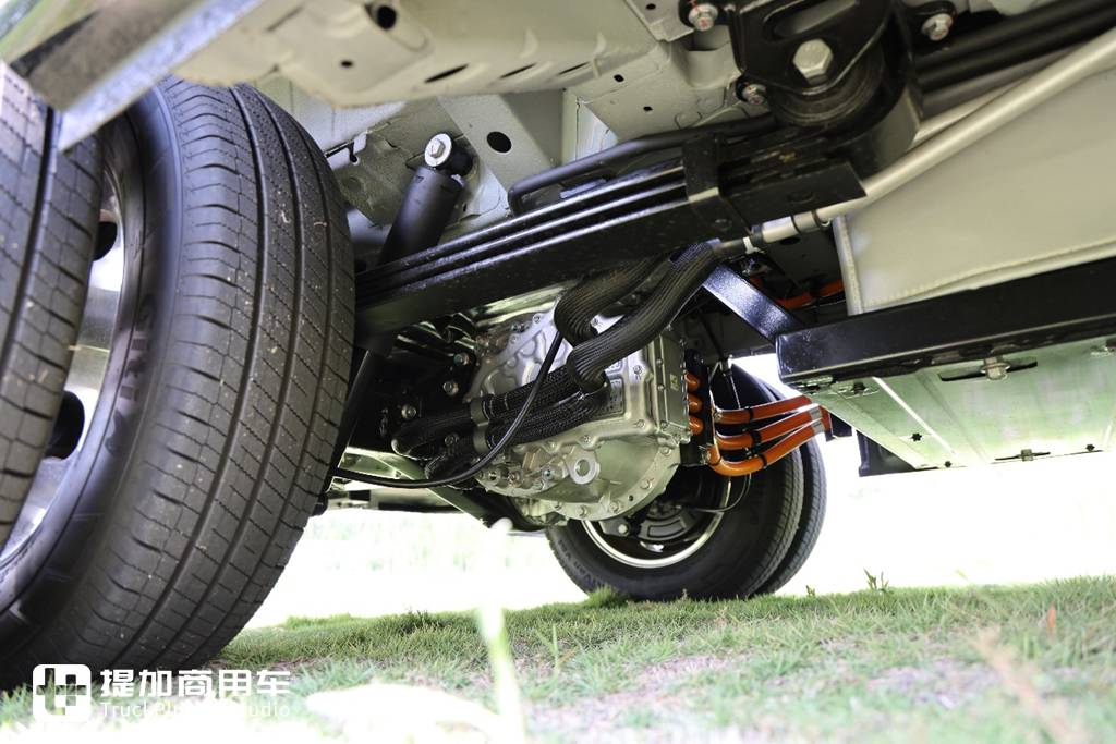 全方位体验和试驾宇通天骏V6E电动轻客，电动轻客这样的表现能大卖吗？ - 第12张
