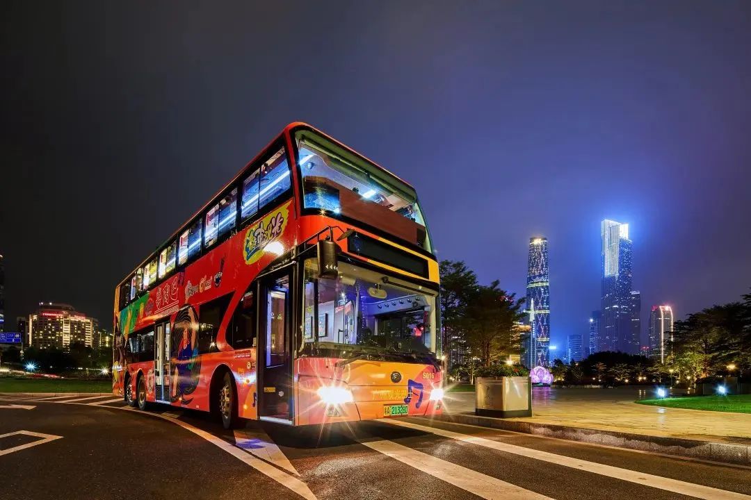 全国首台“音乐茶歇巴士”上线，带你浪漫出游！