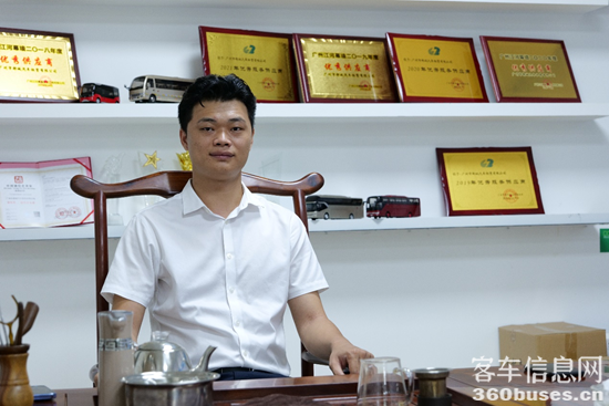 1705979045765293.png 图片1.png