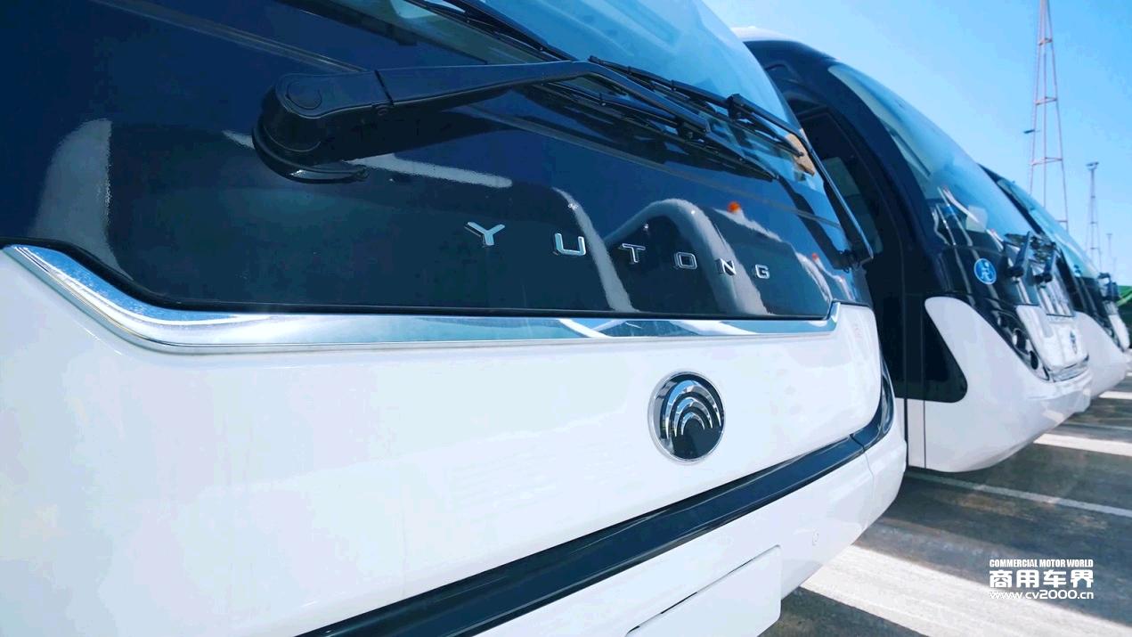 宇通机场摆渡车:以“新质”创“高质”,中国品质叫响全球市场 宇通机场摆渡车:以“新质”创“高质”,中国品质叫响全球市场