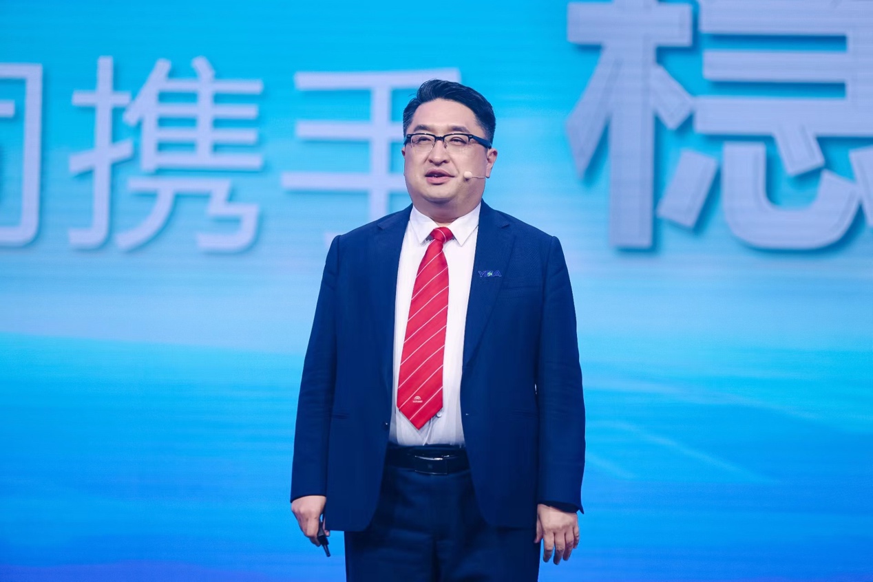 科技创新引领，宇通重卡全系新品重磅上市！