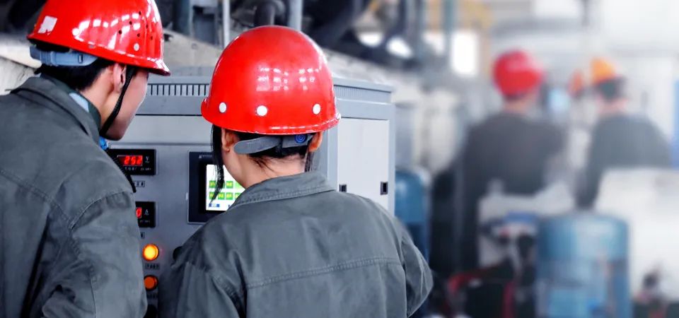 全国首台！宇通发布港口专用大电量电动装载机