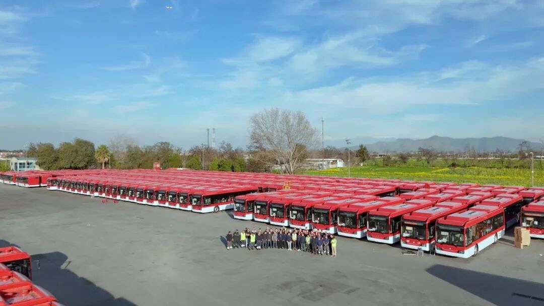 全球宇通人丨智利48小时:安第斯山下的“奋进瞬间” 图片