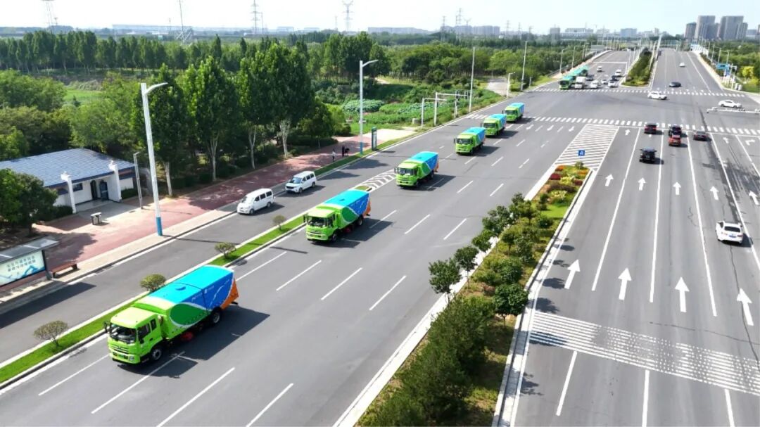 宇通环卫高标准服务大国工匠盛会,扮靓郑州城市容颜! 图片