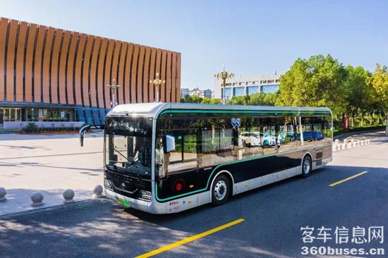 宇通客车：公交适老化，让你的城市更有温度