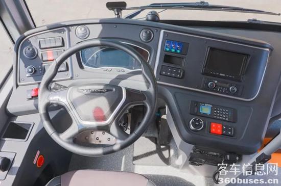 宇通客车：公交适老化，让你的城市更有温度